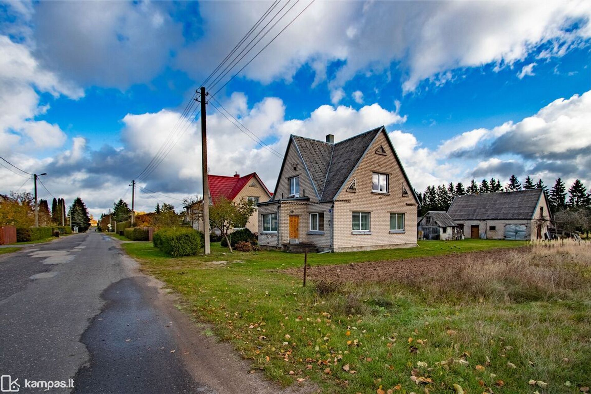 Main Image Rokiškio r. sav., Bajorai, Parko g.