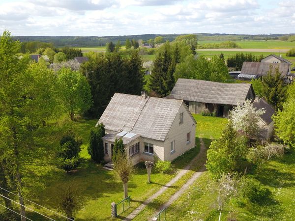Kelmės r. sav., Lupikai