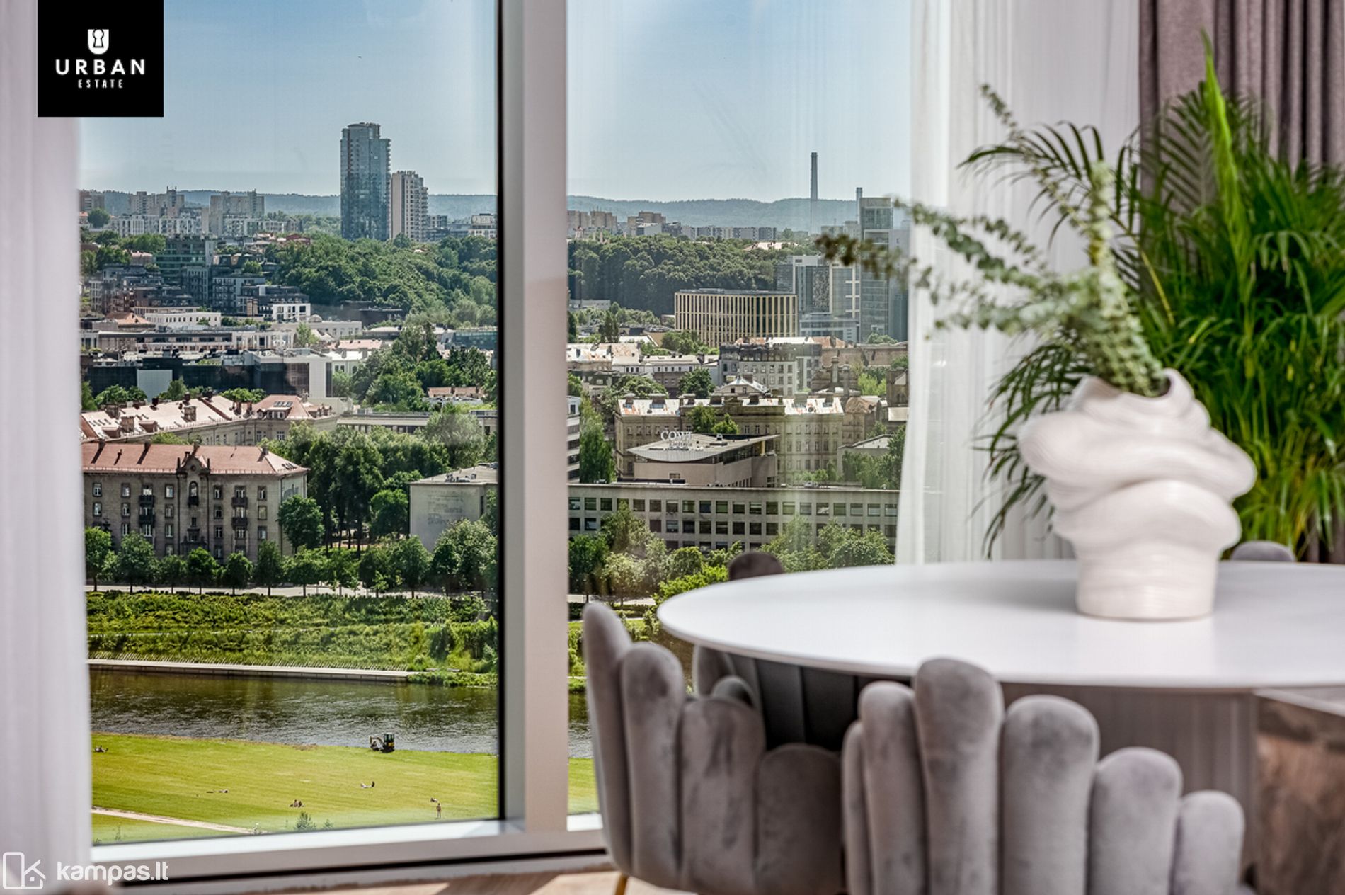 Main Image Vilnius, Šnipiškės, Konstitucijos pr.