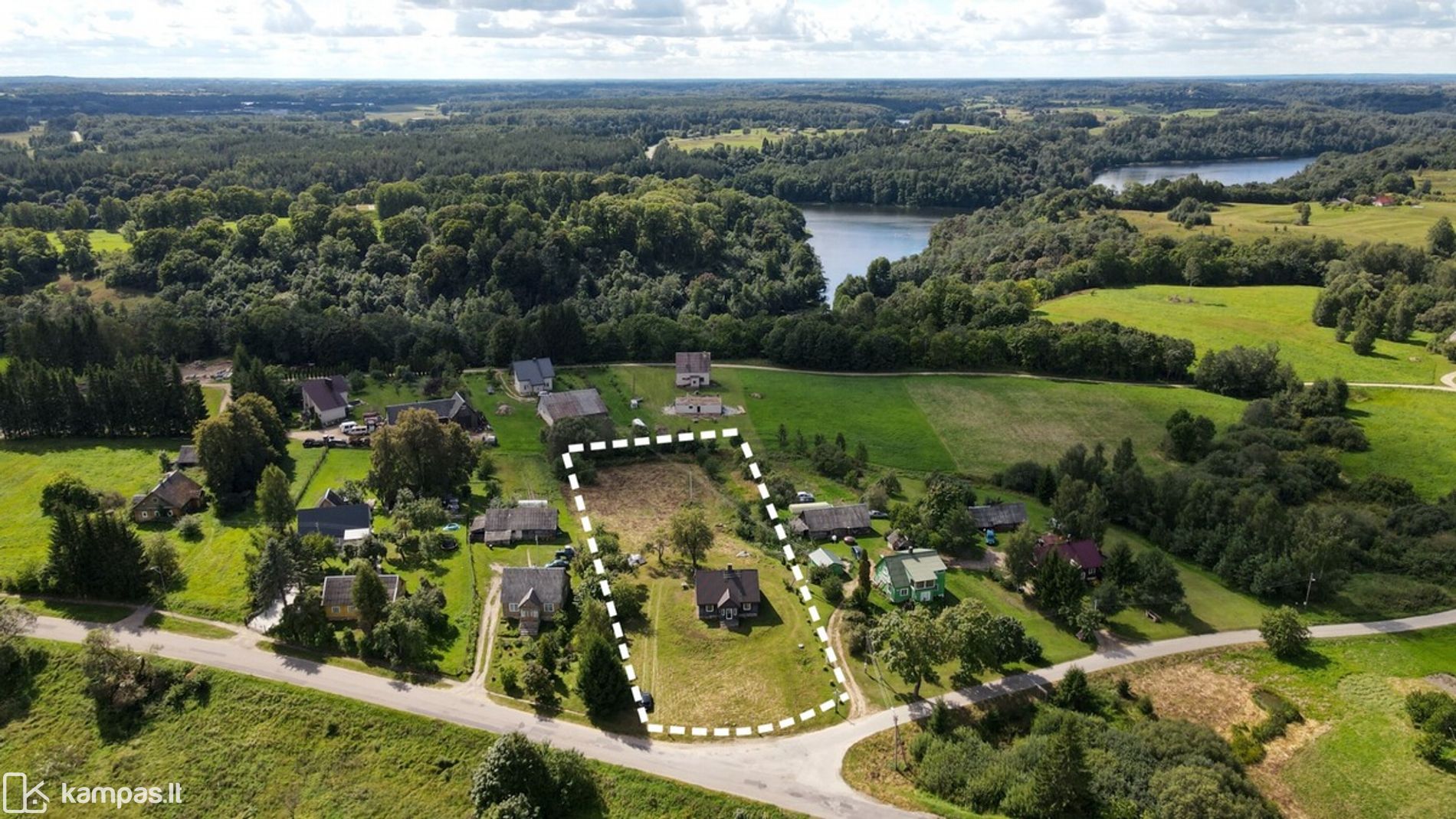 Main Image Molėtų r. sav., Dubingiai, Ąžuolyno g.