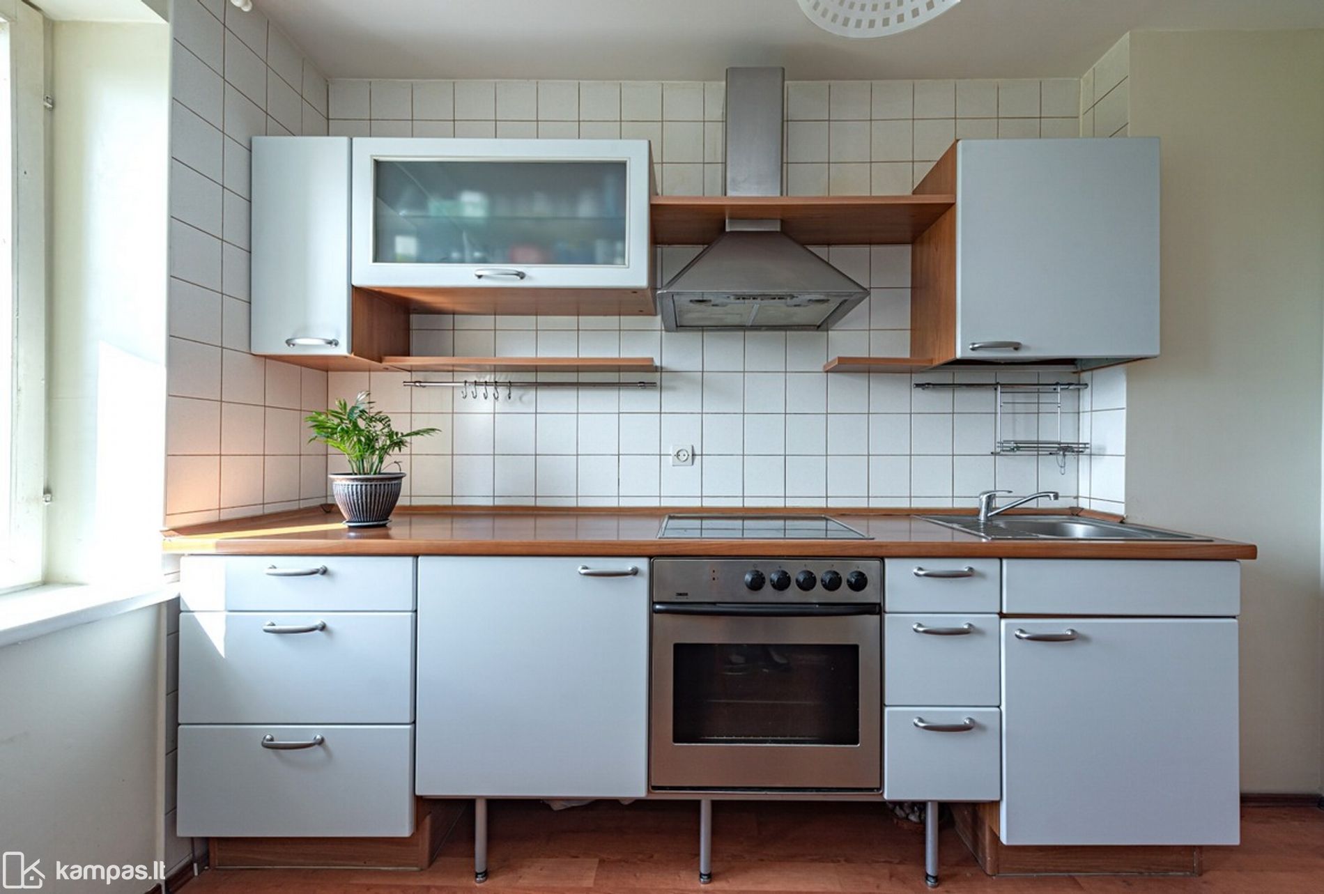 Main Image Vilnius, Pašilaičiai, Medeinos g.