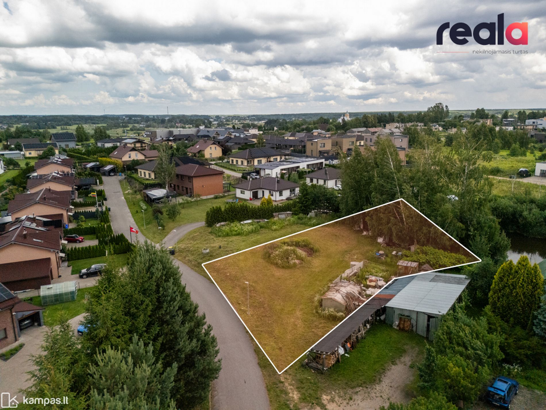 Main Image Vilniaus r. sav., Riešė, Suopių g.