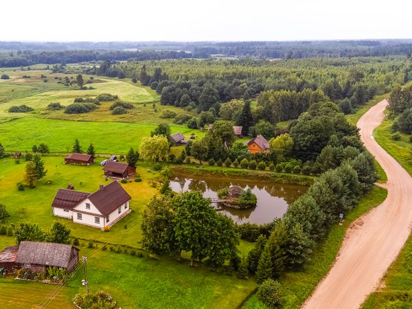 Varėnos r. sav., Meškučiai