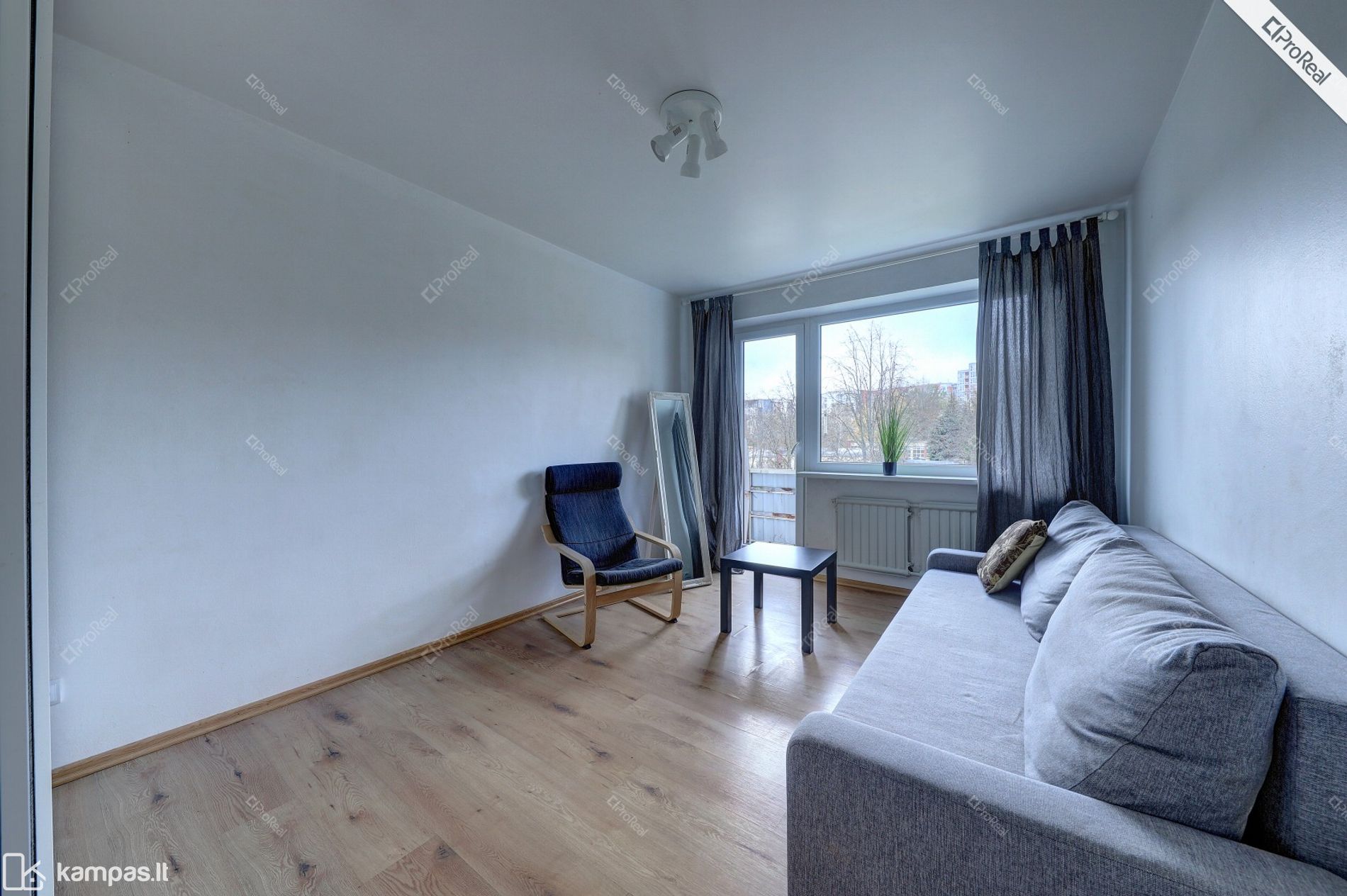 Main Image Vilnius, Žirmūnai, Minties g.
