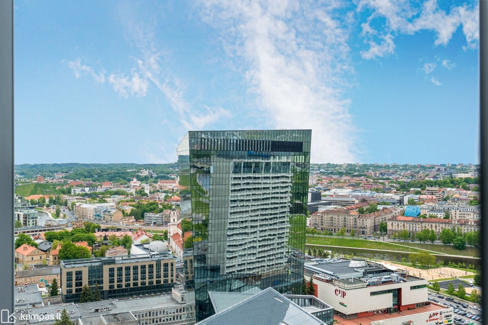 Main Image Vilnius, Šnipiškės, Konstitucijos pr.