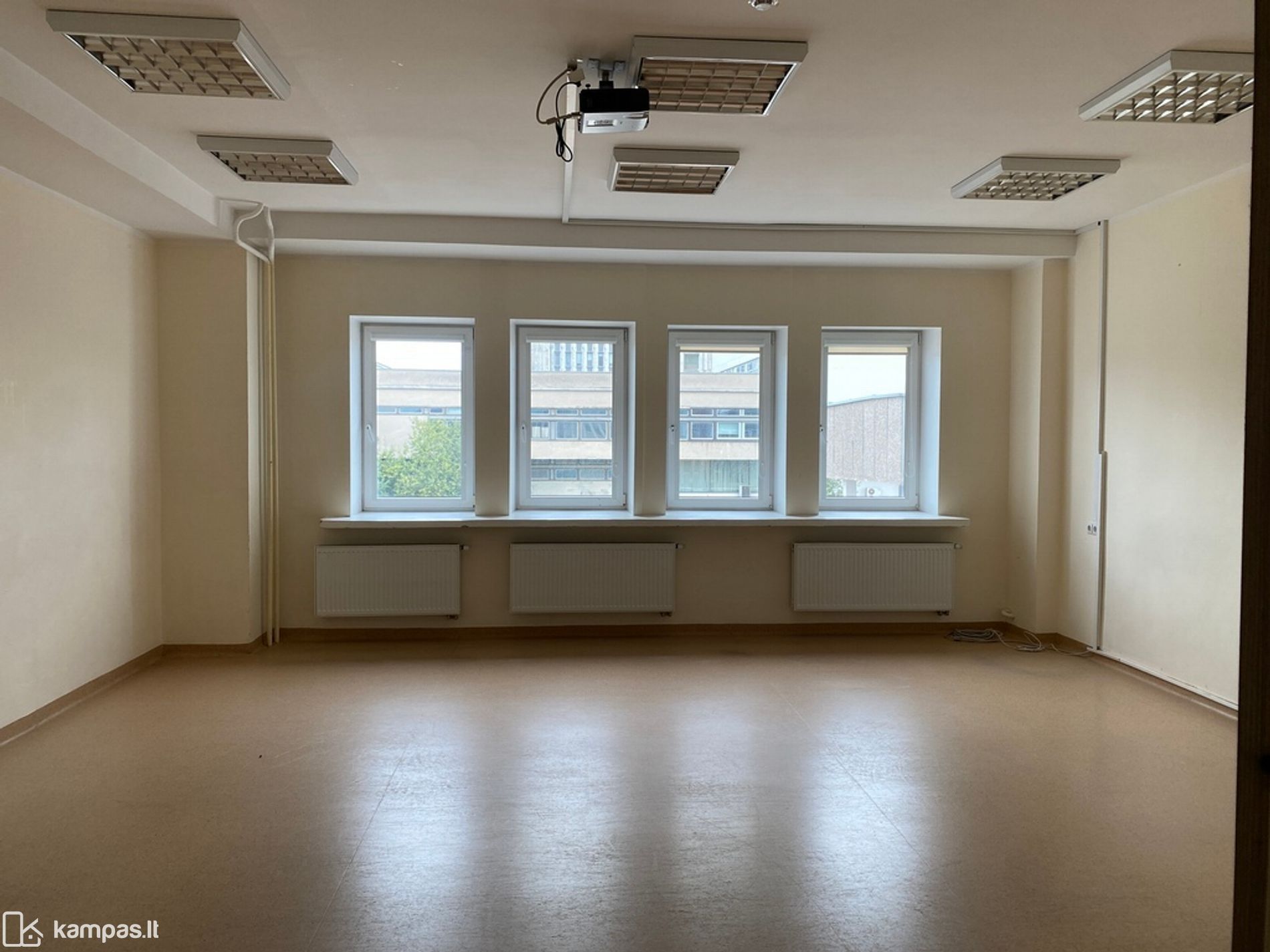 Main Image Vilnius, Viršuliškės, Laisvės pr.