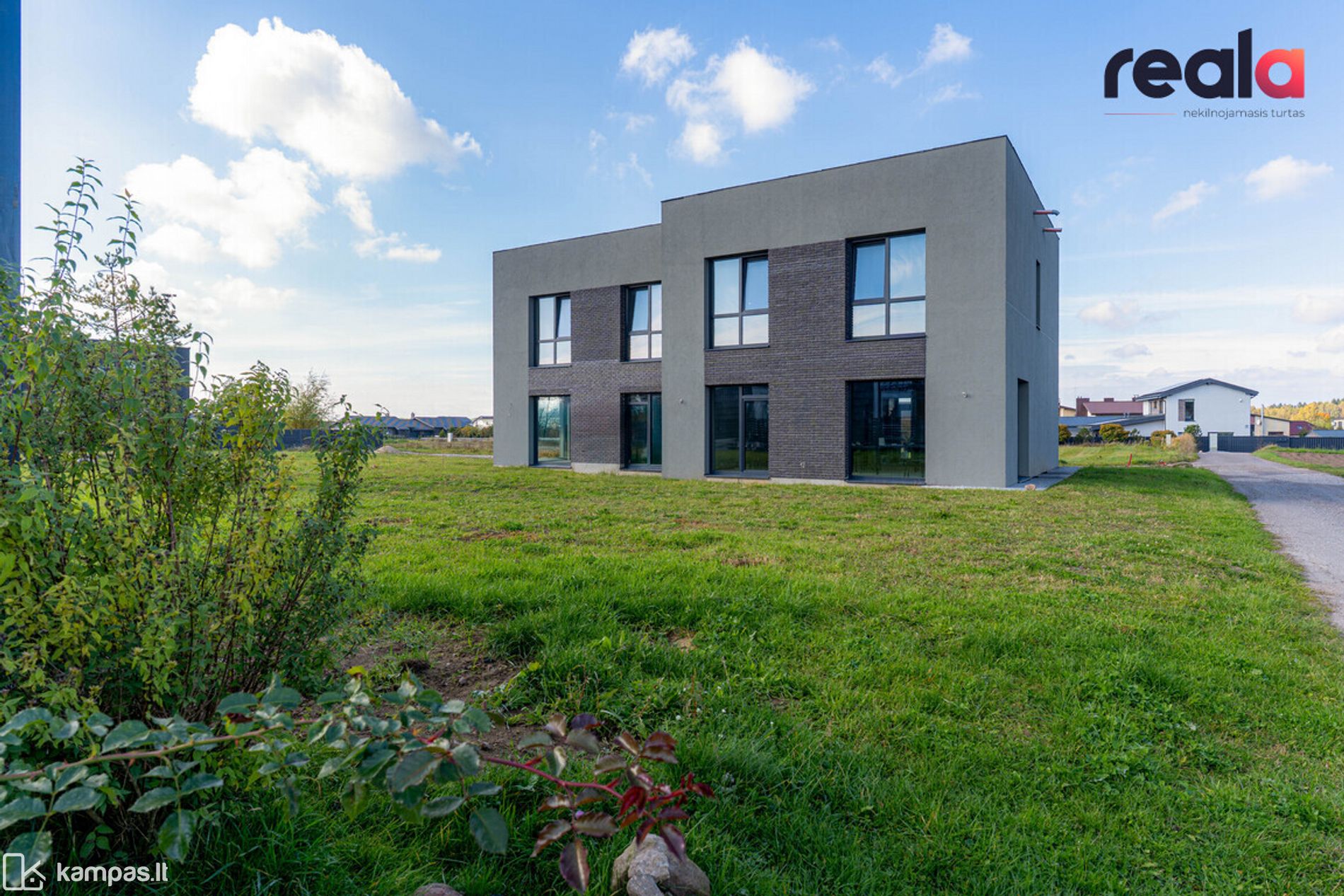 Main Image Vilniaus r. sav., Platiniškės, Giesmių g.