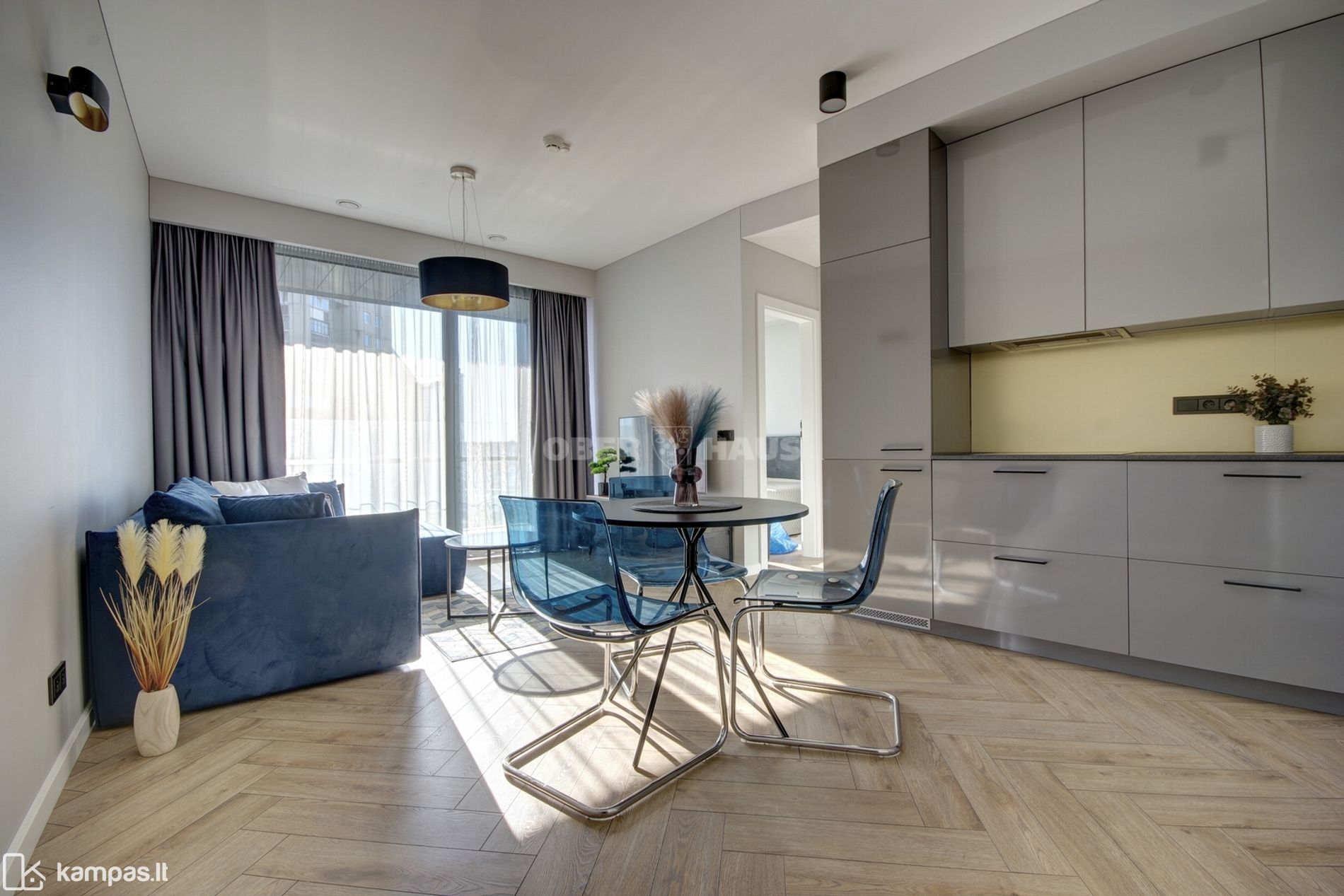 Main Image Vilnius, Šnipiškės, Konstitucijos pr.