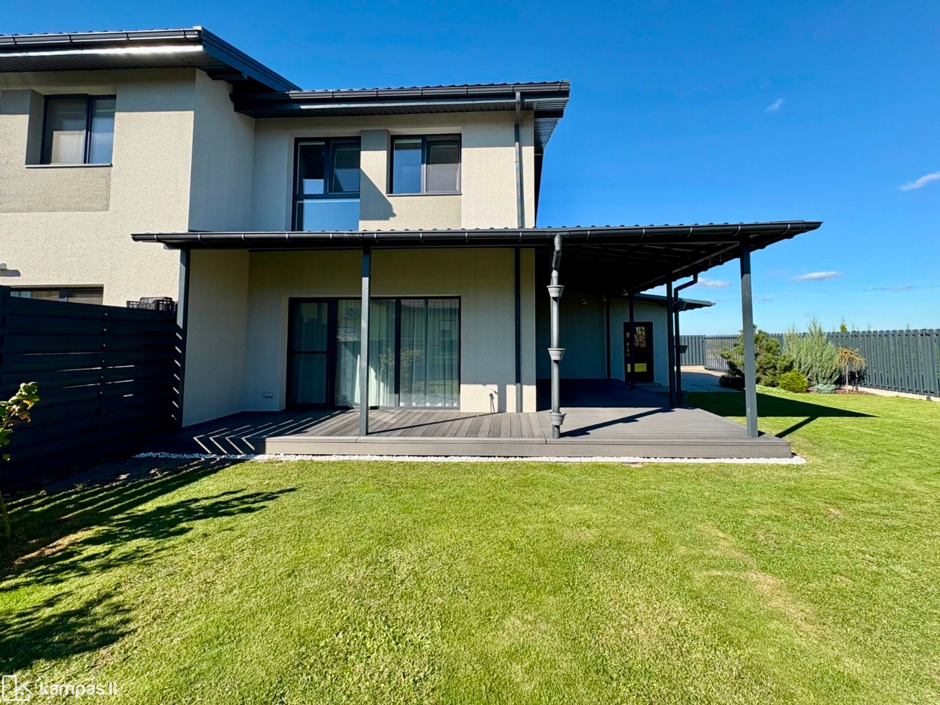 Main Image Kauno r. sav., Giraitė, Vyšnių g.