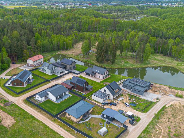 Vilniaus r. sav., Pikutiškės