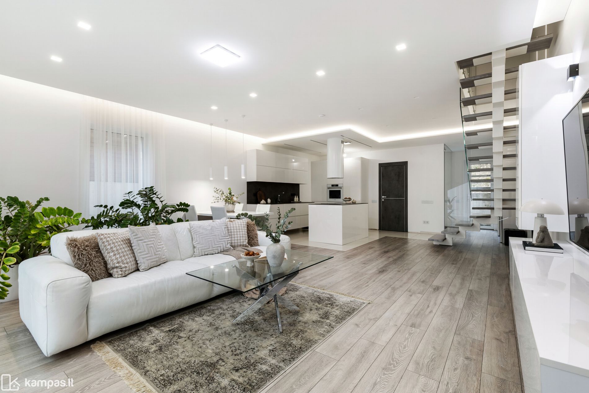 Main Image Vilnius, Trakų Vokė, Lentvario g.