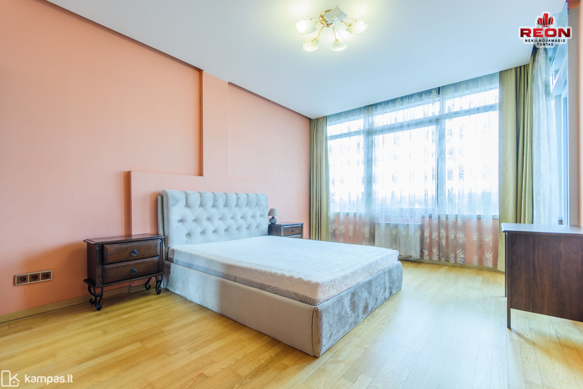 Main Image Vilnius, Naujamiestis, Gynėjų g.