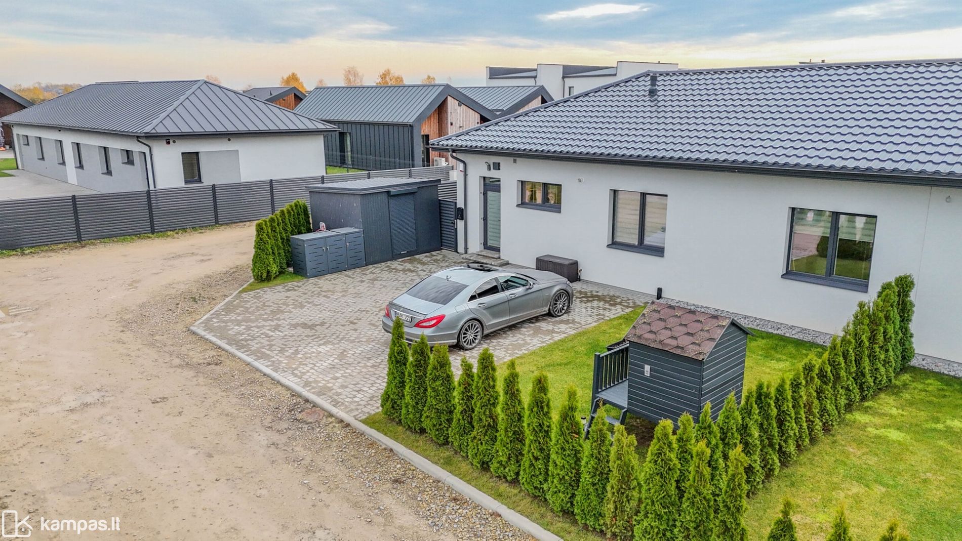 Main Image Kauno r. sav., Vijūkai, Žiedo g.