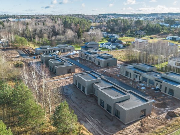 Vilniaus r. sav., Riešė