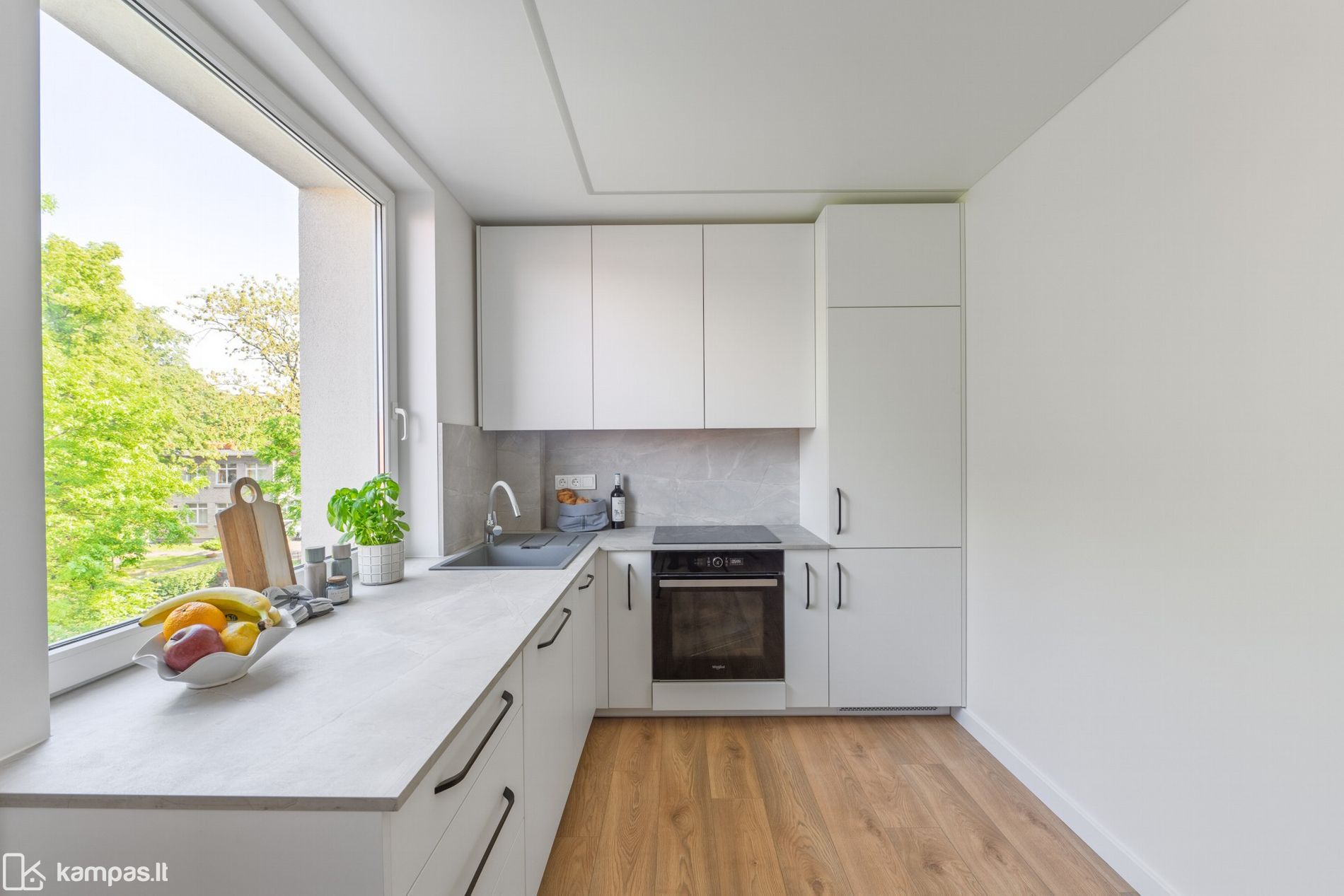 Main Image Klaipėda, Centras, Taikos pr.