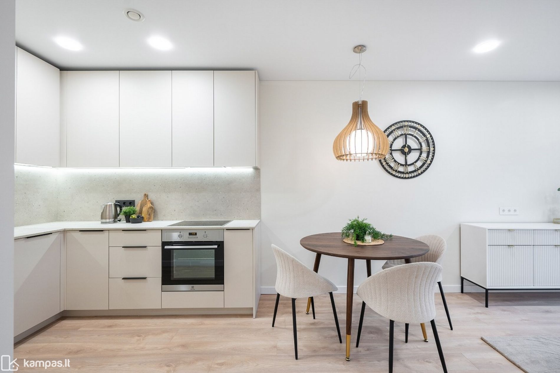 Main Image Vilnius, Lazdynėliai, Žaibo g.