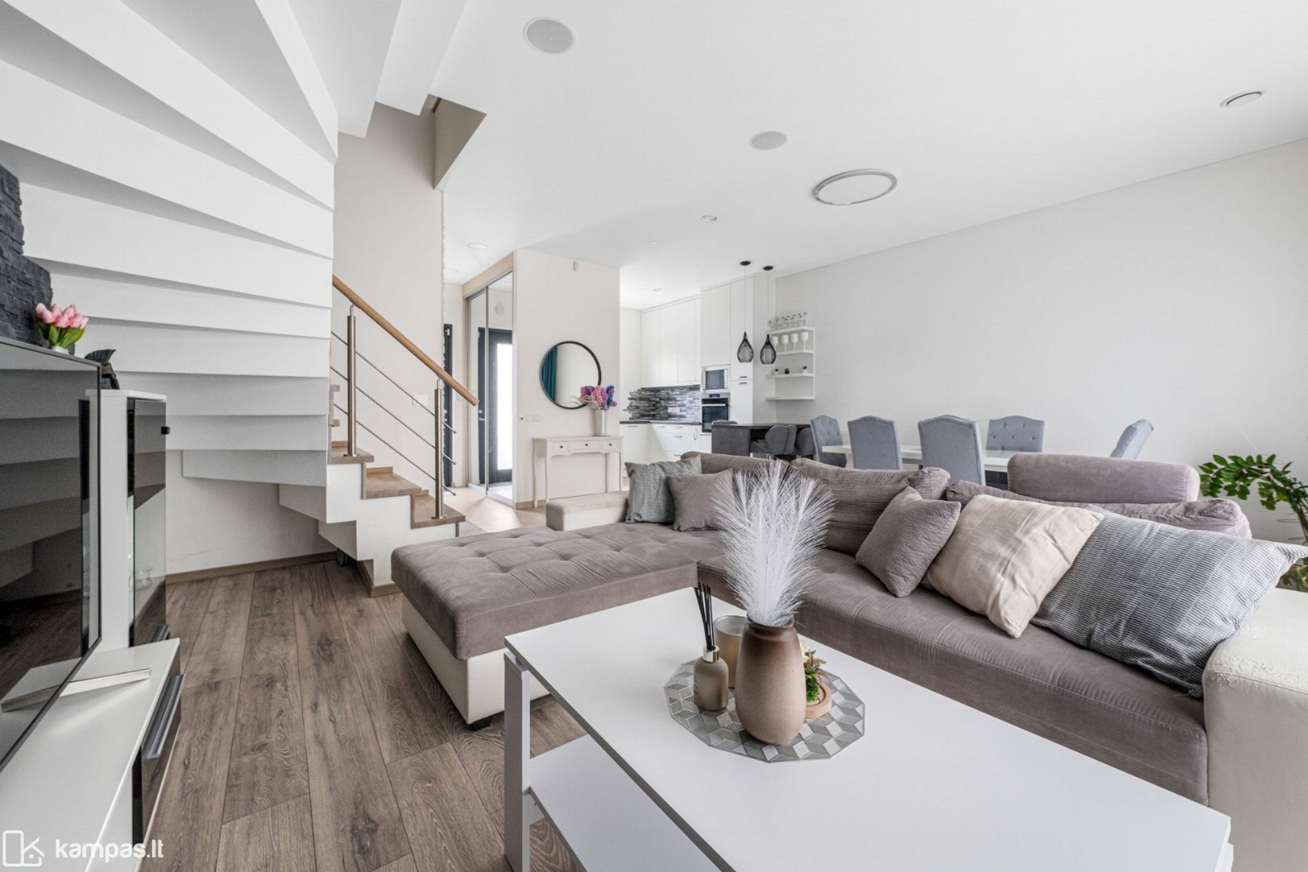 Main Image Vilnius, Naujoji Vilnia, Ievų g.