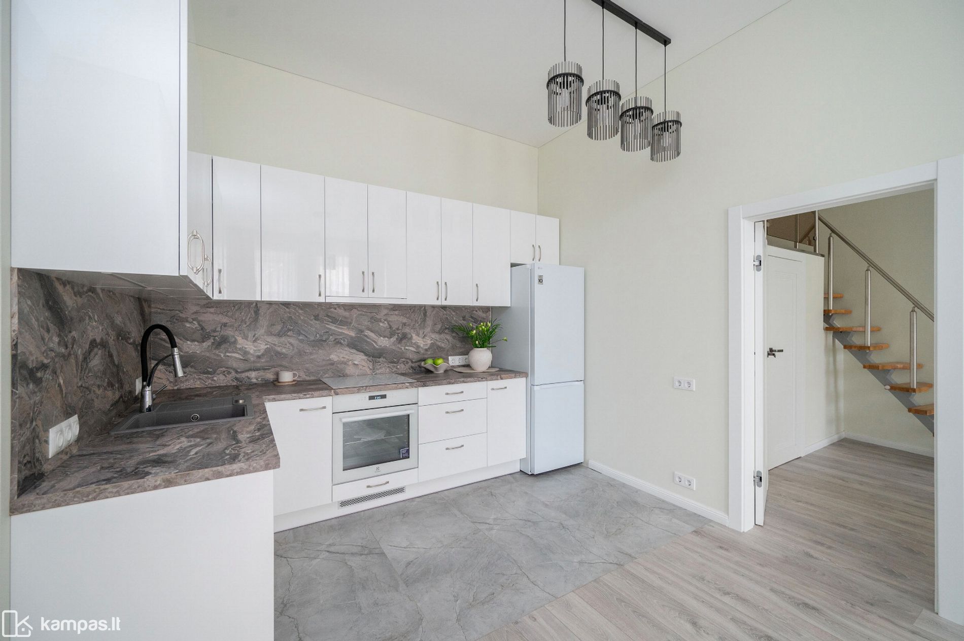 Main Image Vilnius, Senamiestis, V. Šopeno g.