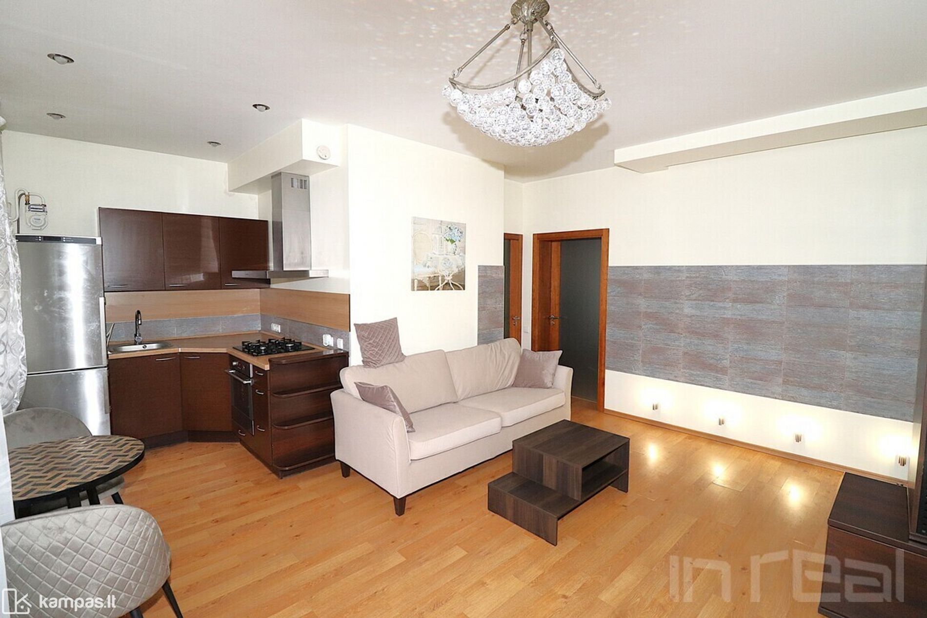 Main Image Panevėžys, Centras, J. Basanavičiaus g.