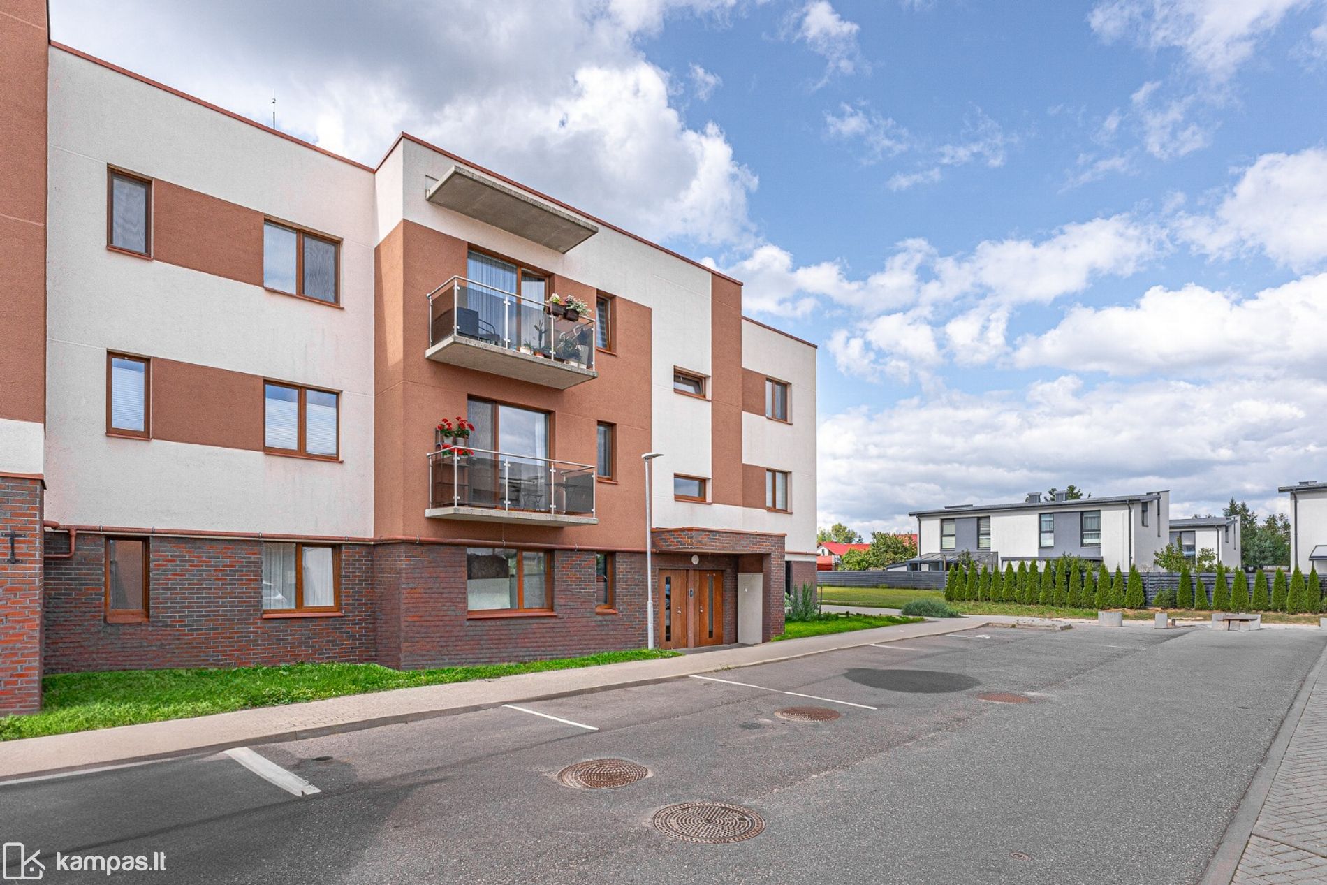 Main Image Vilnius, Pilaitė, Simono Grunau g.