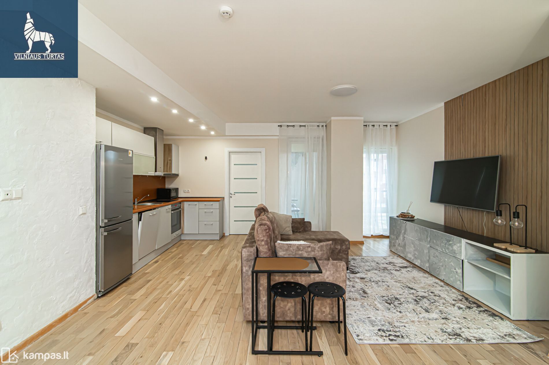 Main Image Vilnius, Karoliniškės, Algimanto Petro Kavoliuko g.