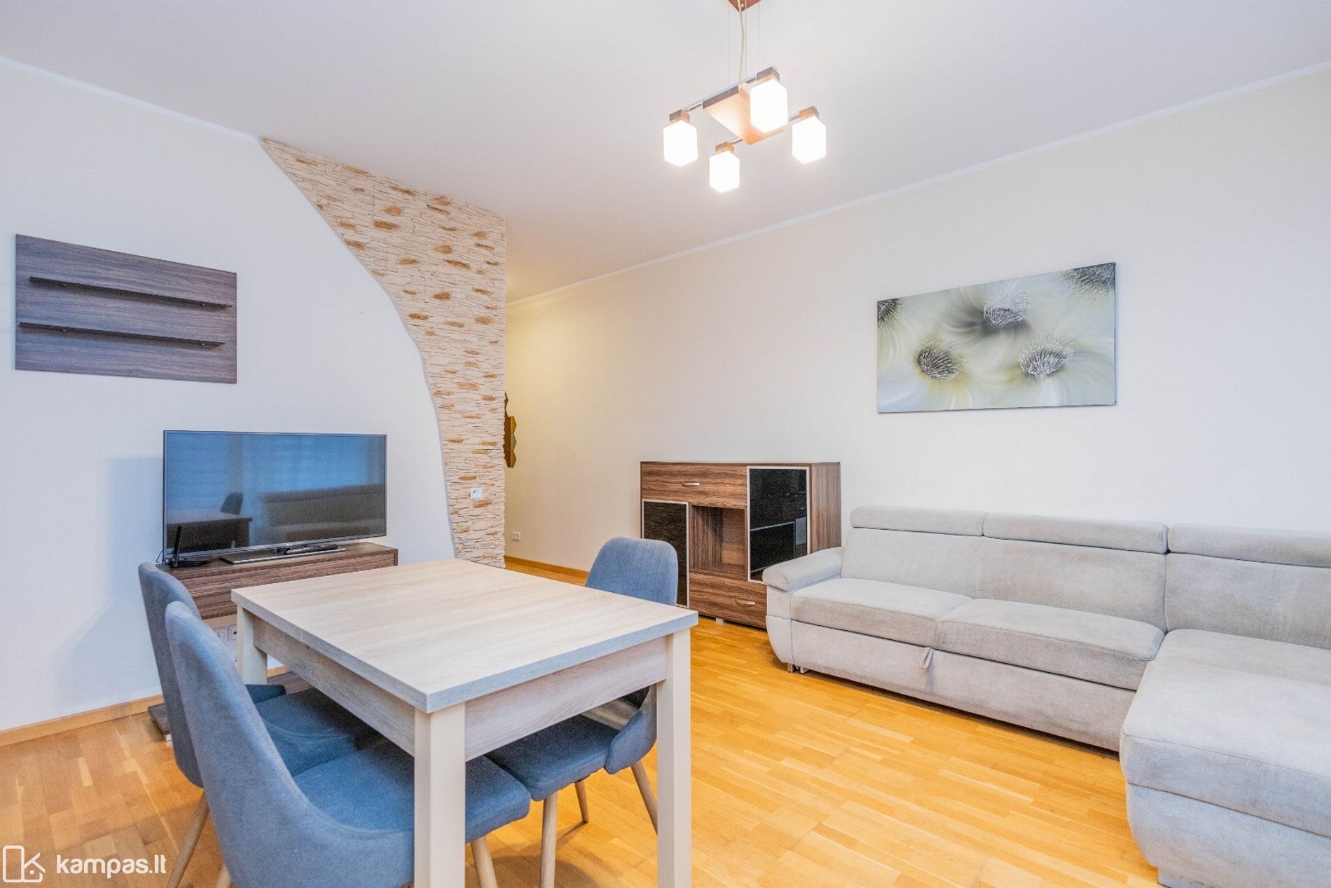 Main Image Kauno r. sav., Užliedžiai, Pienių g.