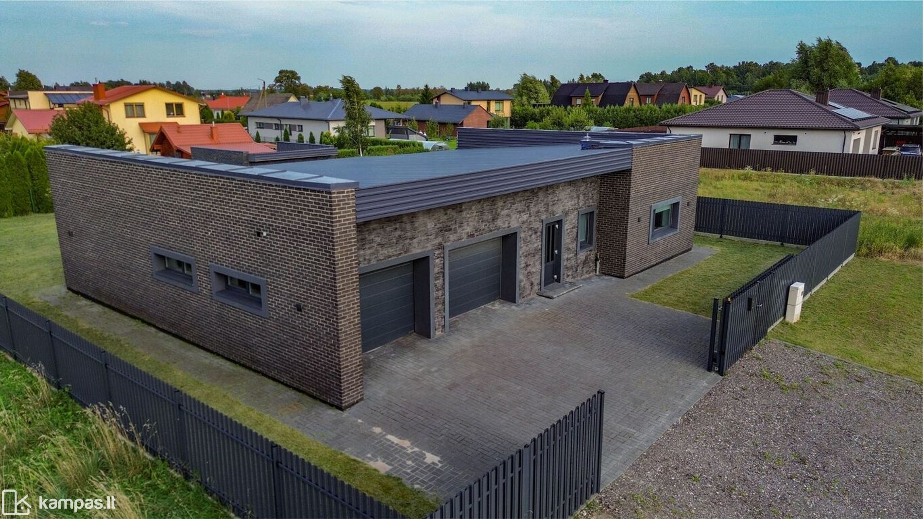 Main Image Panevėžio r. sav., Staniūnai, Linkės g.