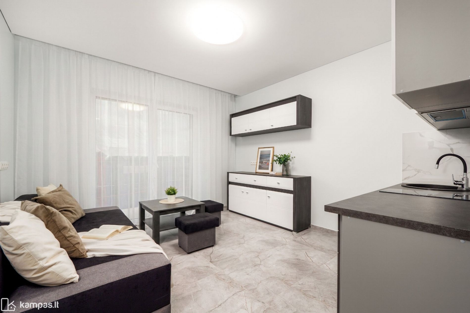 Main Image Vilnius, Lazdynėliai, Lazdynėlių g.