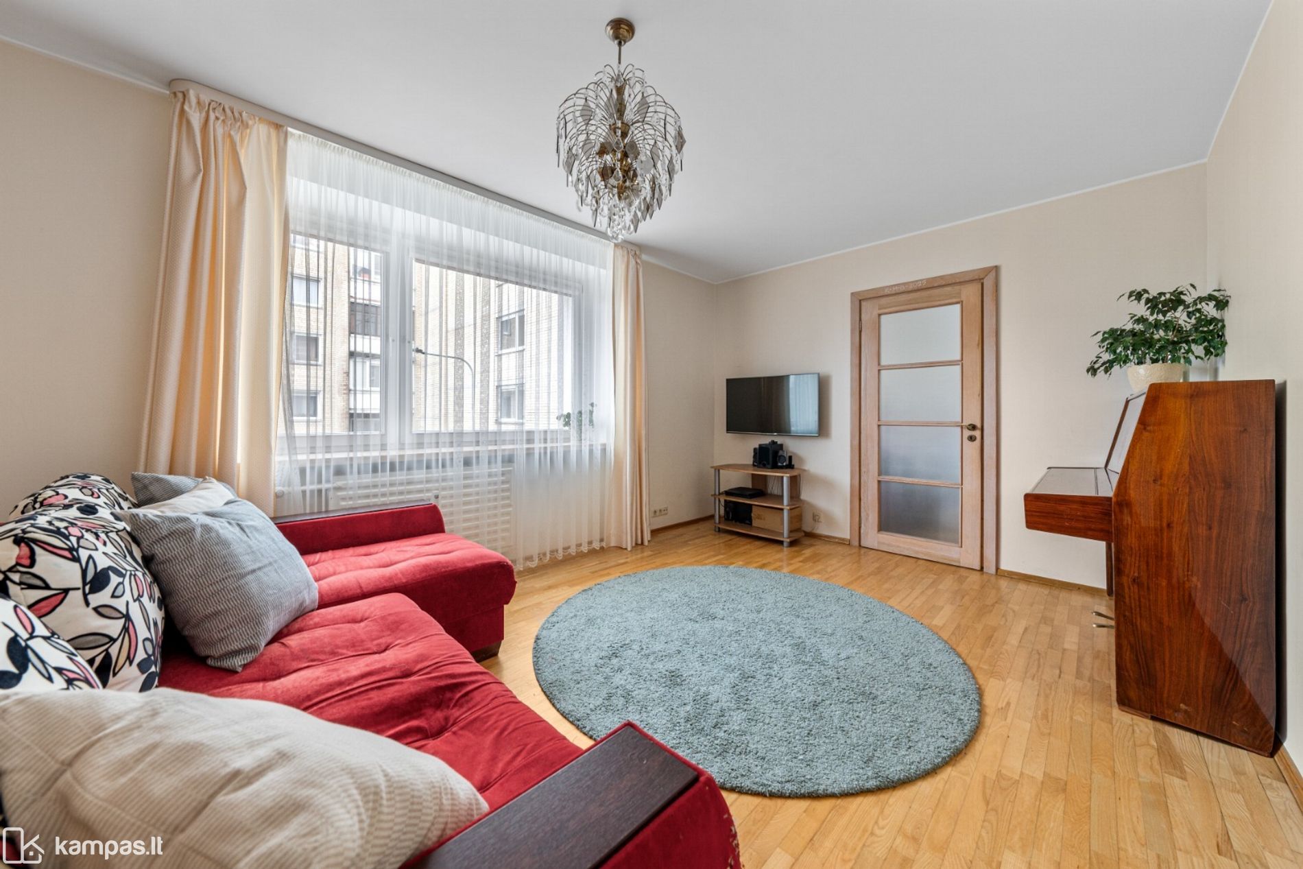 Main Image Vilnius, Naujoji Vilnia, Linksmoji g.