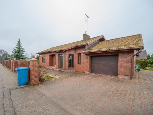 Vilniaus r. sav., Raisteniškės