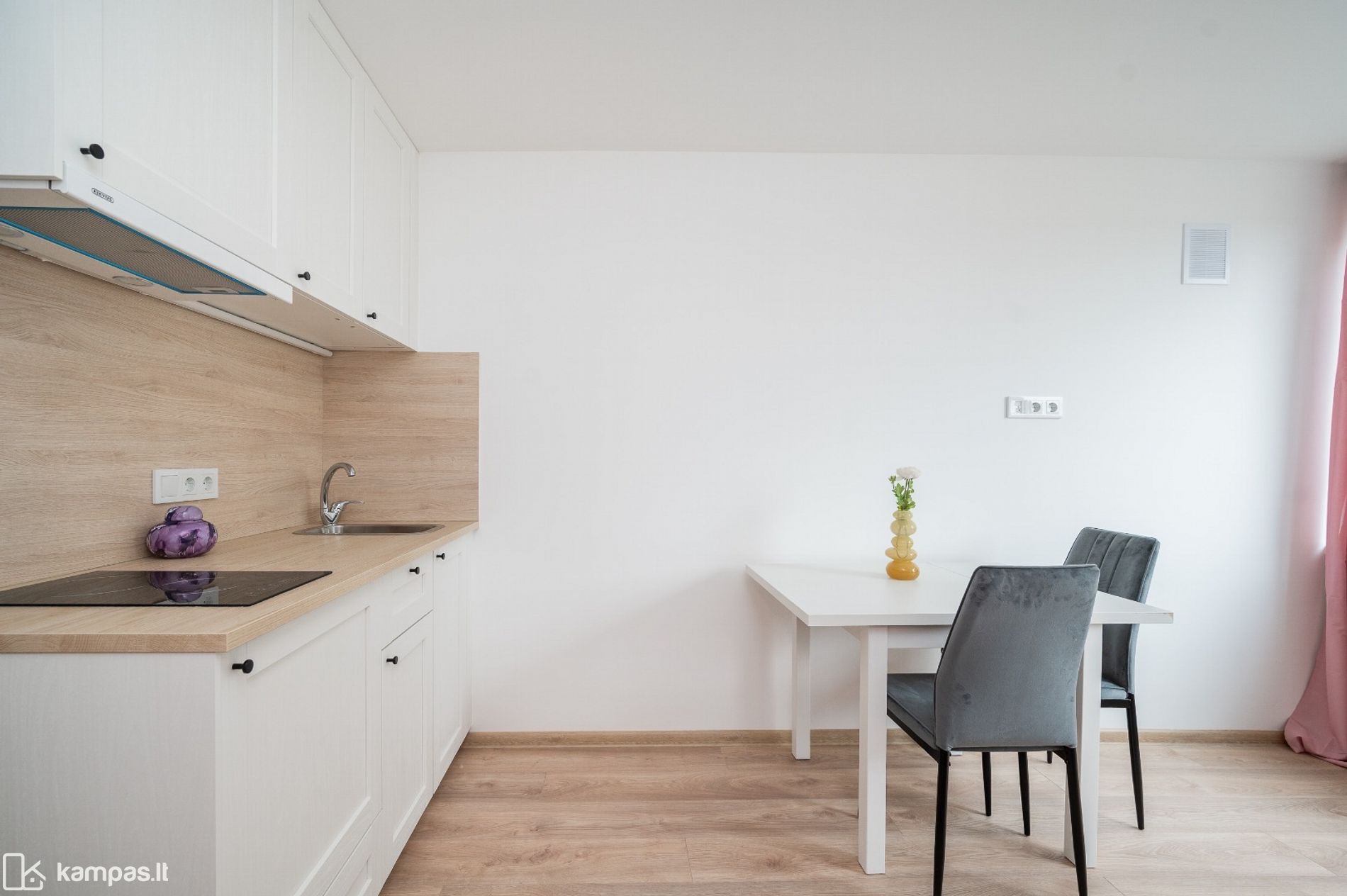 Main Image Vilnius, Naujamiestis, V. Pietario g.