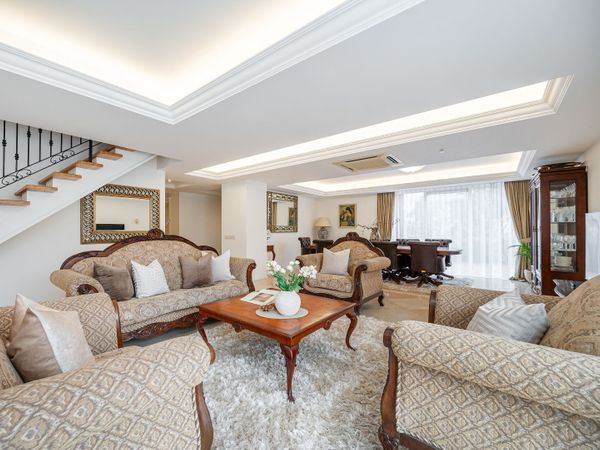 Vilniaus r. sav., Sakiškės