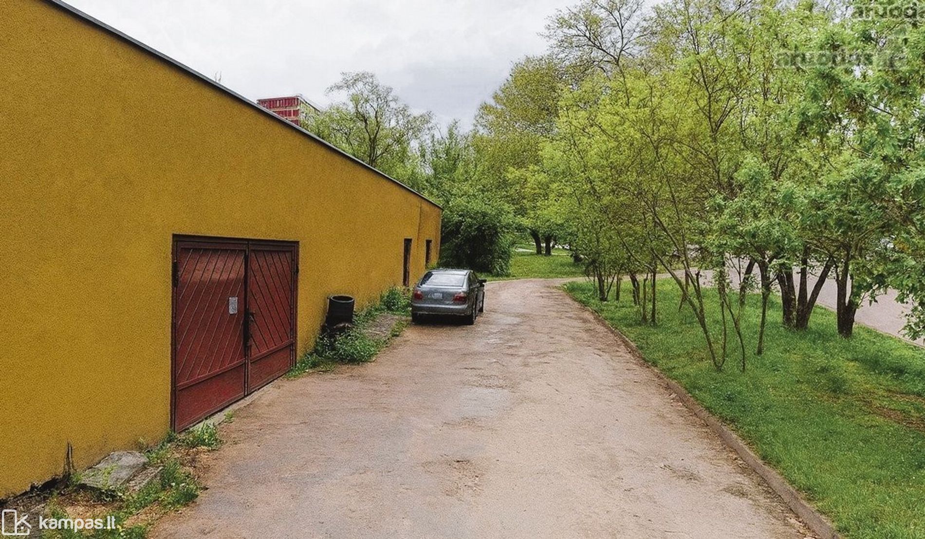 Main Image Vilnius, Karoliniškės, Algimanto Petro Kavoliuko g.