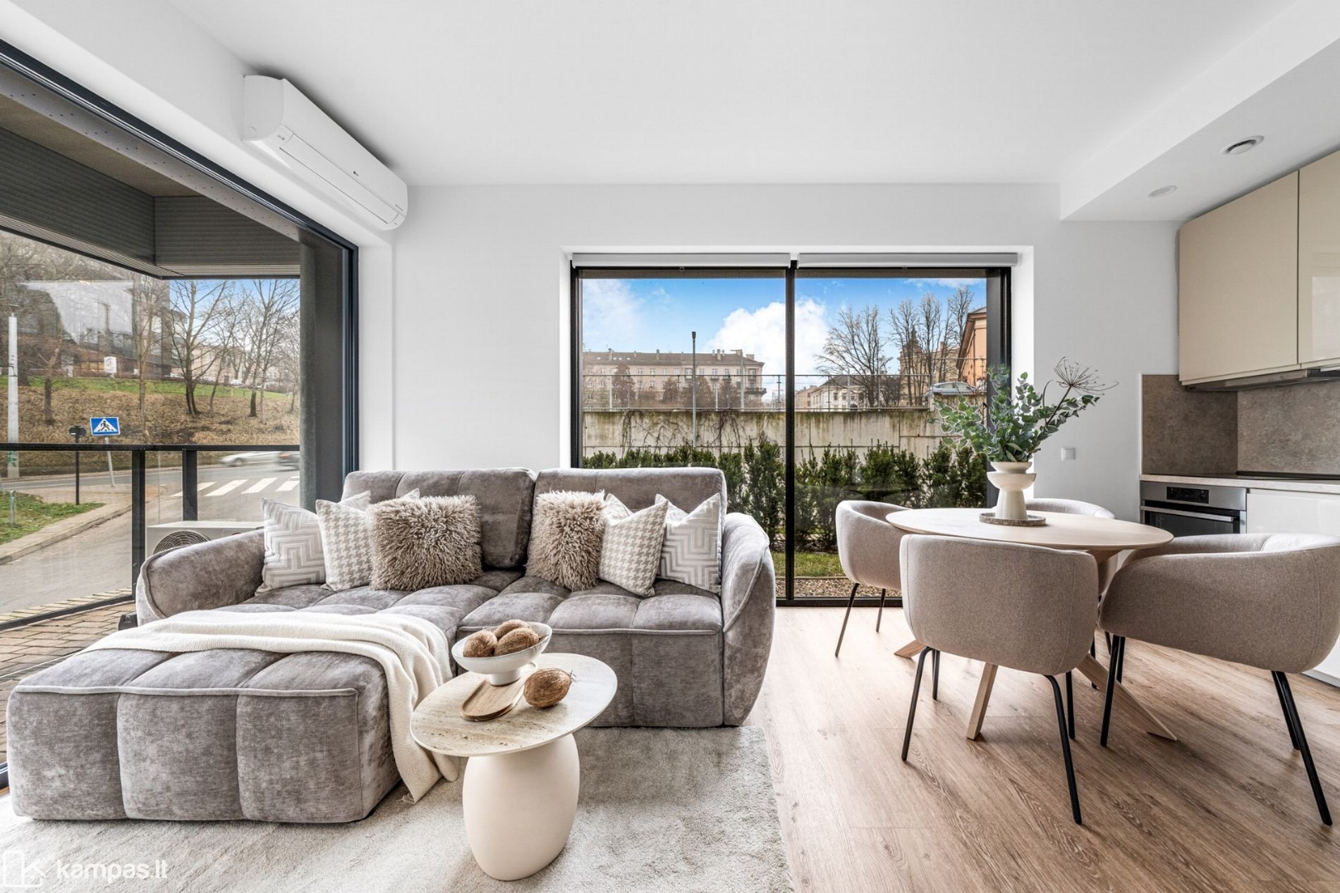 Main Image Vilnius, Senamiestis, Aludarių g.