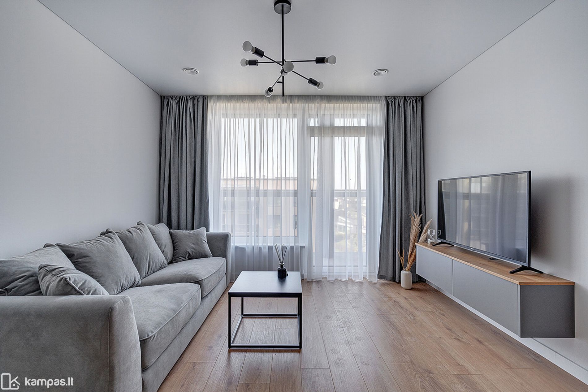 Main Image Vilnius, Lazdynėliai, Lazdynėlių g.