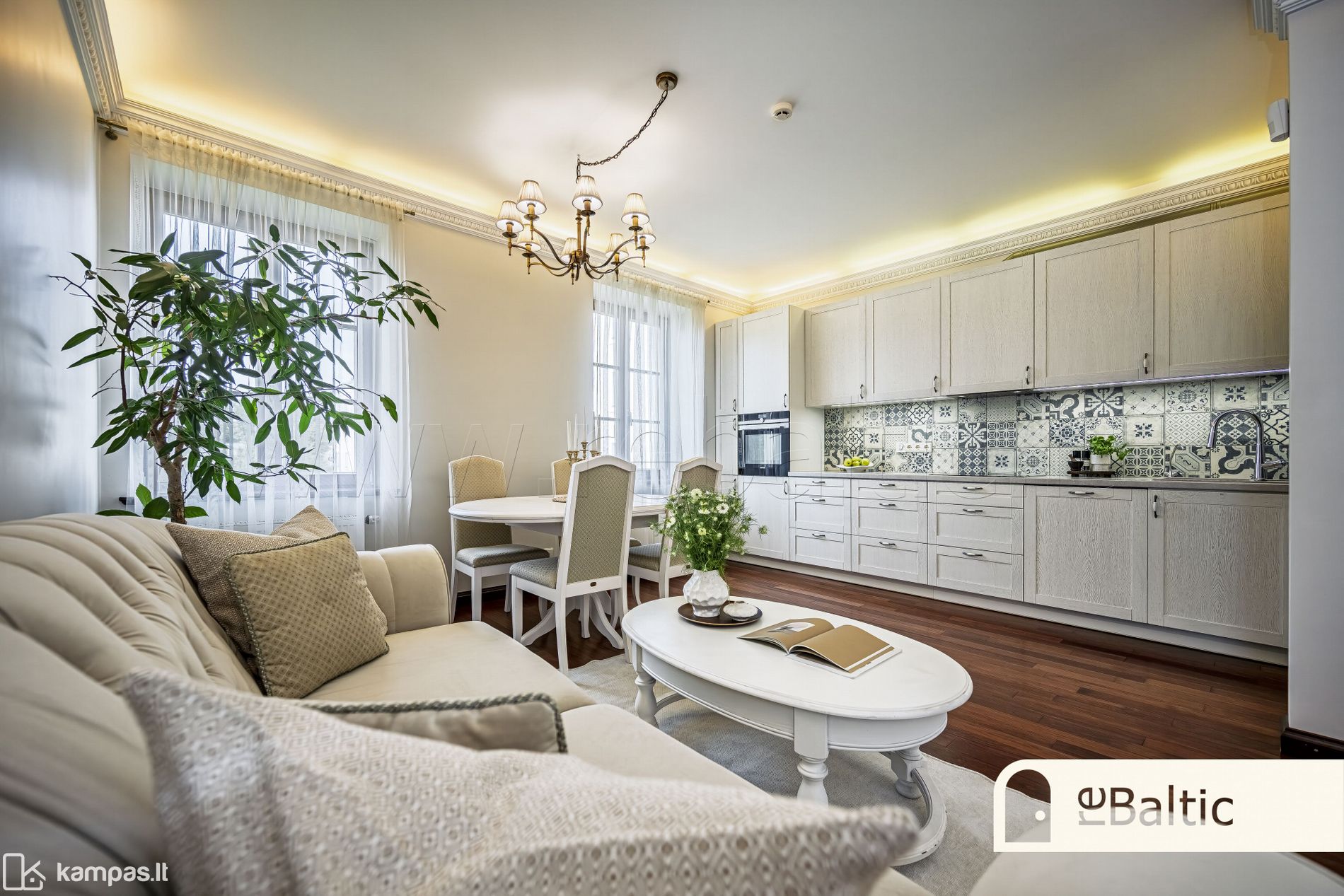 Main Image Vilnius, Senamiestis, Aušros Vartų g.