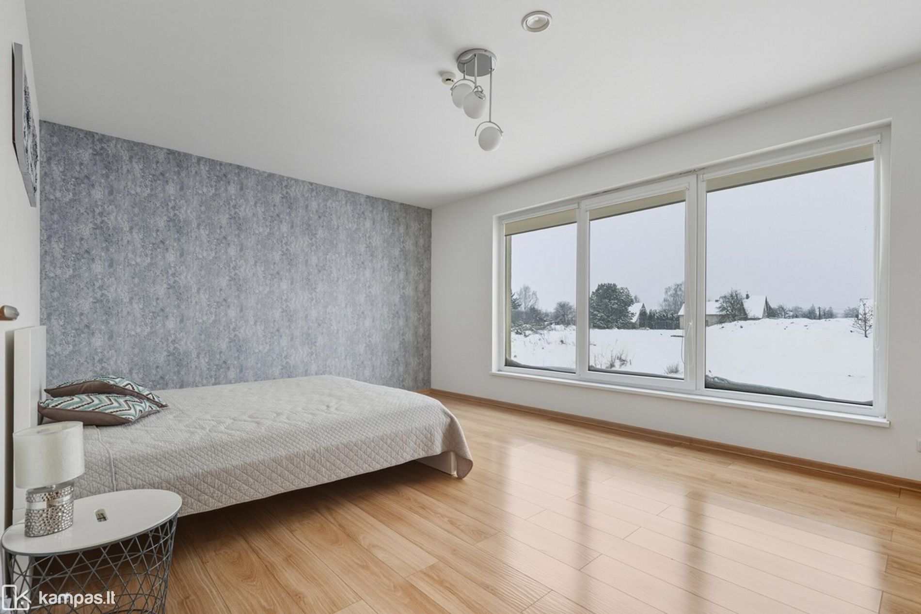 Main Image Vilniaus r. sav., Nemėžis, V. Sirokomlės g.