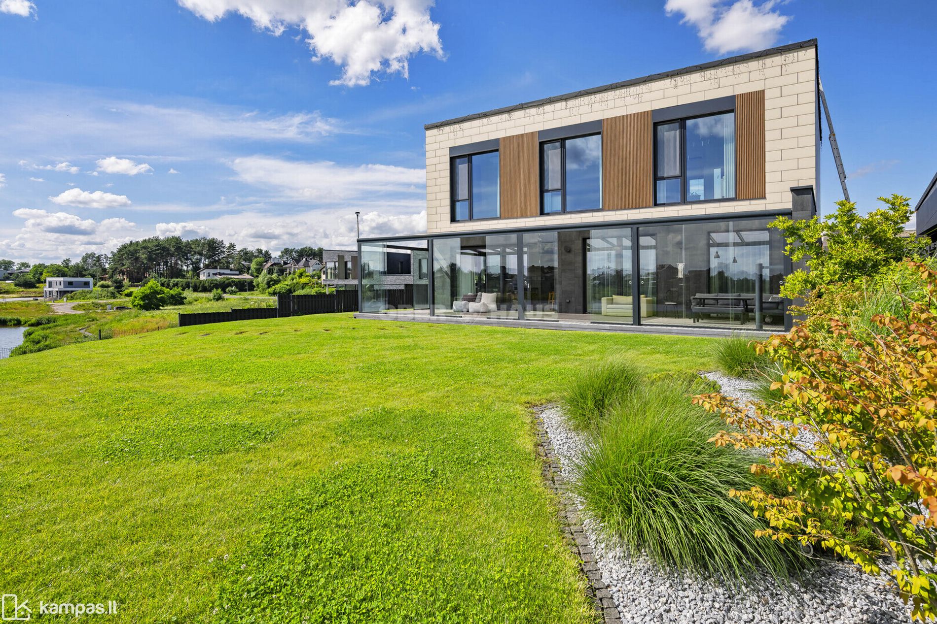 Main Image Vilniaus r. sav., Gineitiškės, Mikalojaus Koperniko g.