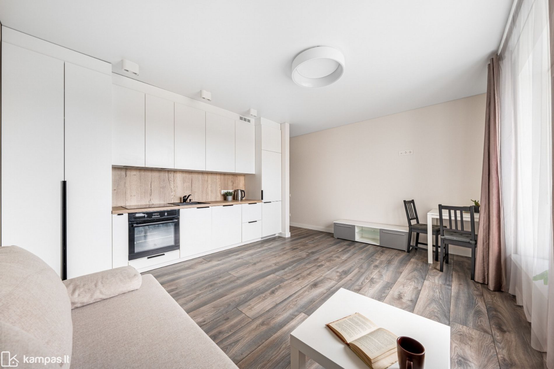 Main Image Vilnius, Lazdynėliai, Lazdynėlių g.