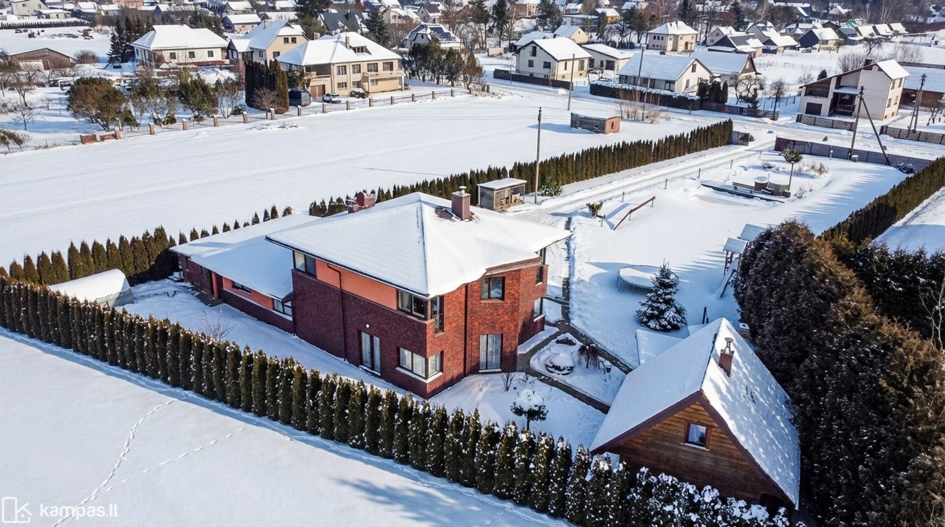 Main Image Kauno r. sav., Ilgakiemis, Tvenkinio g.