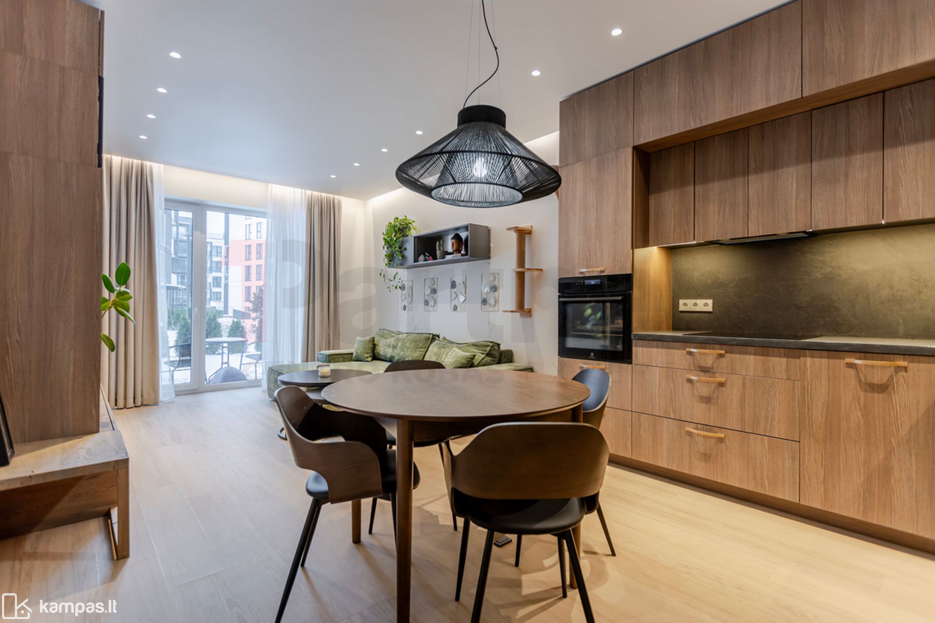 Main Image Vilnius, Šnipiškės, Šatrijos g.