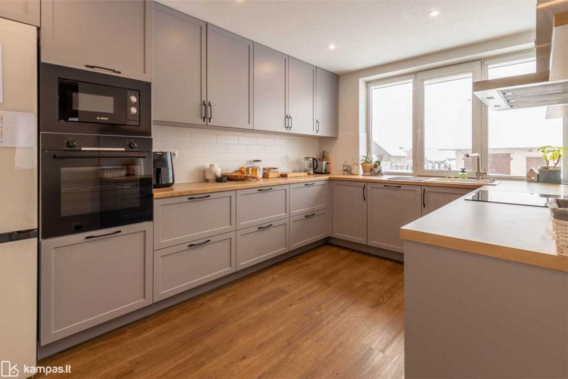 Main Image Panevėžio r. sav., Smilgiai, Dariaus ir Girėno g.