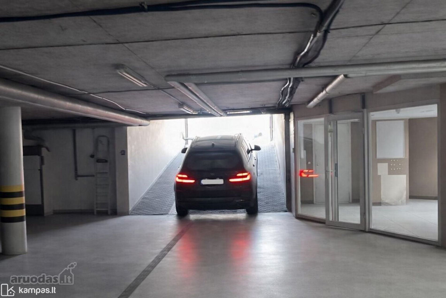 Main Image Vilnius, Karoliniškės, Loretos Asanavičiūtės g.