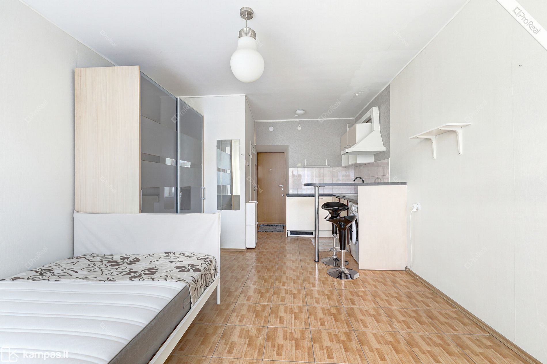 Main Image Vilnius, Senamiestis, Subačiaus g.