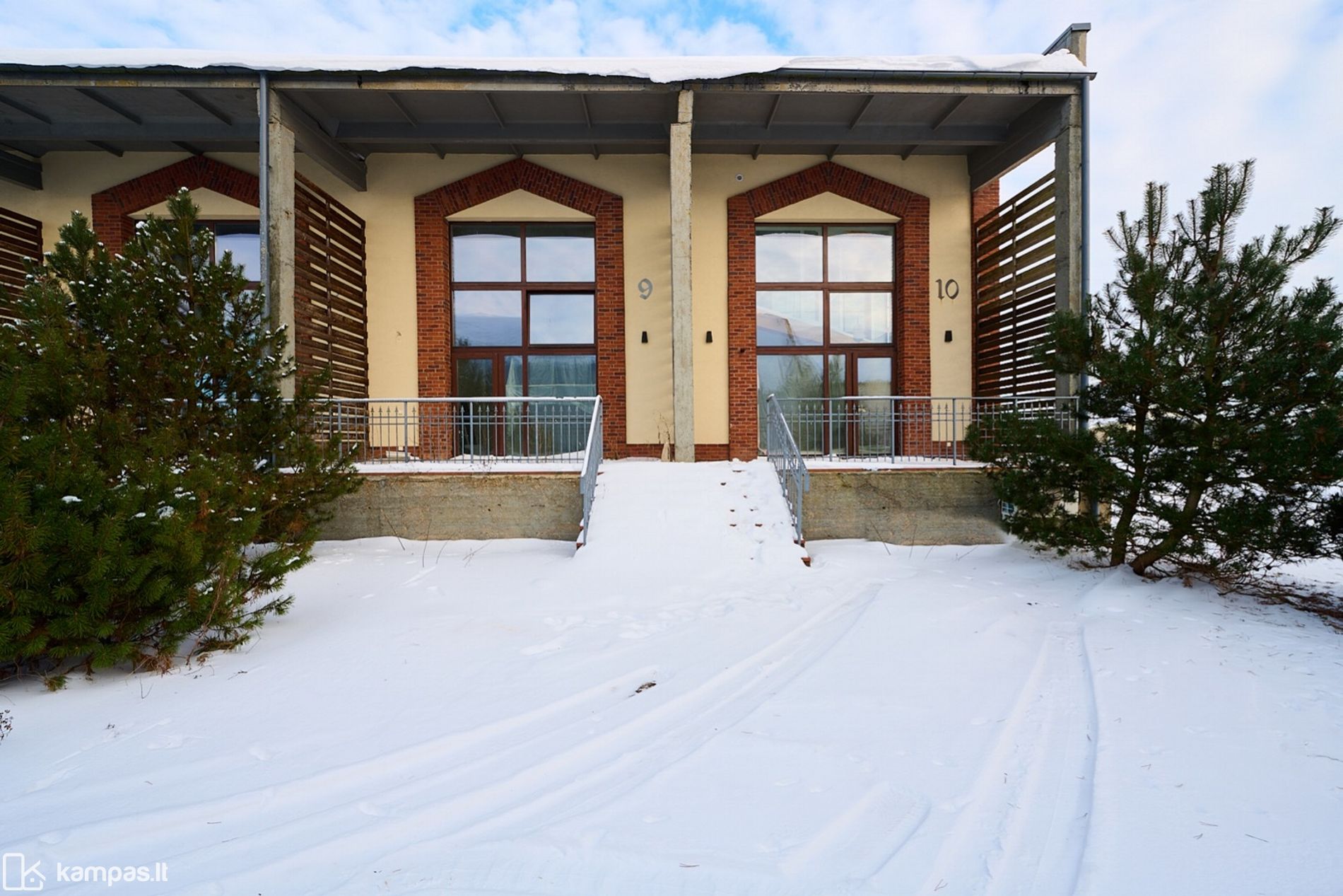 Main Image Šilutės r. sav., Rusnė, K. Donelaičio g.