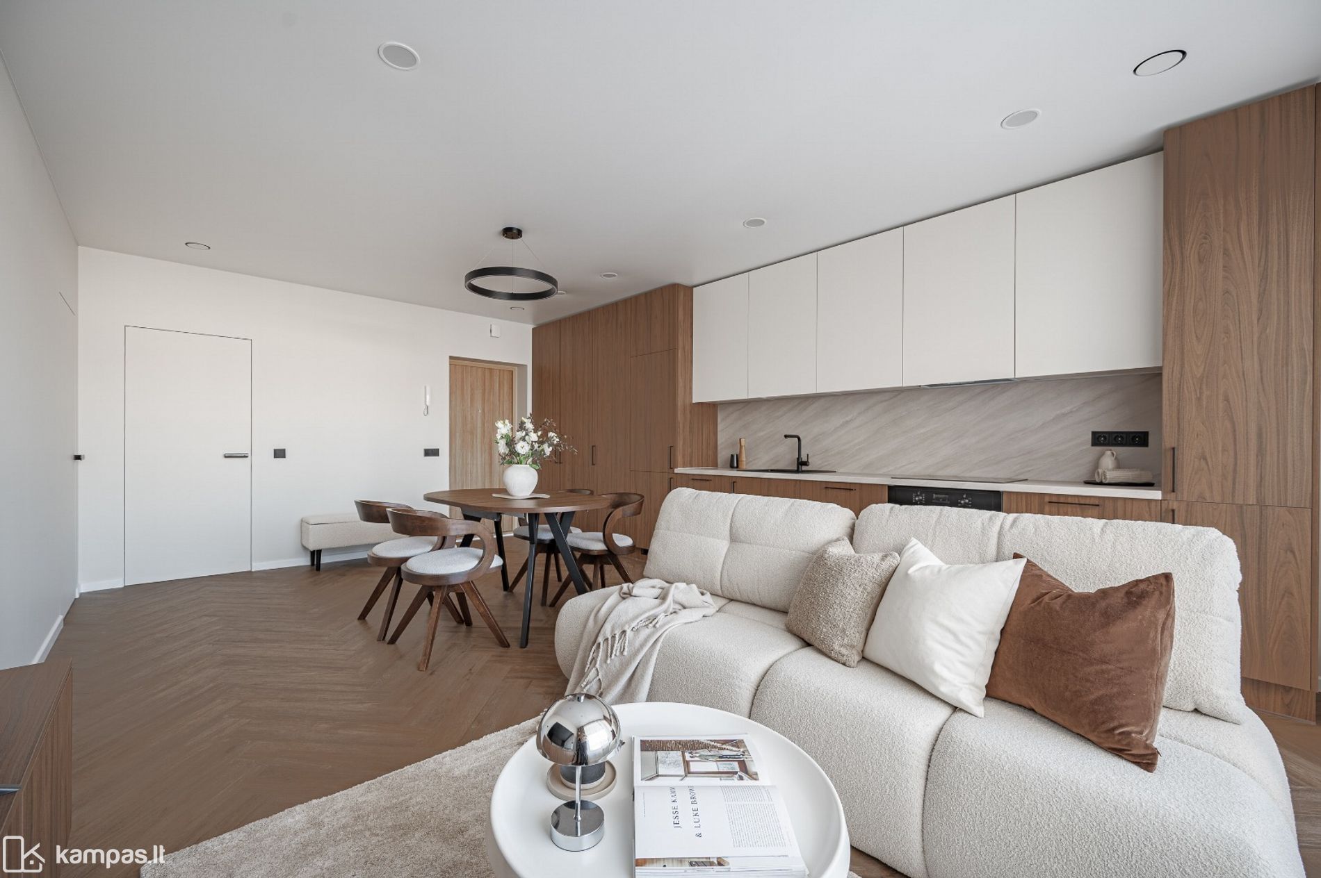 Main Image Vilnius, Lazdynėliai, Lietaus g.