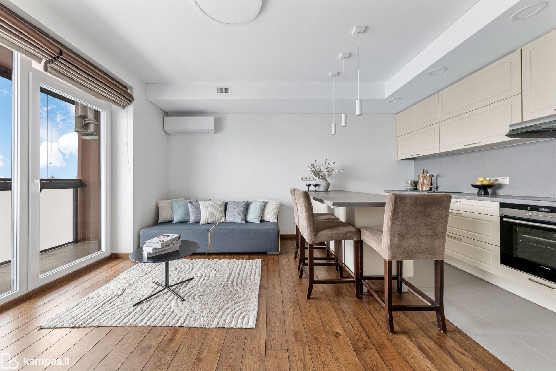 Main Image Vilnius, Pilaitė, I. Simonaitytės g.