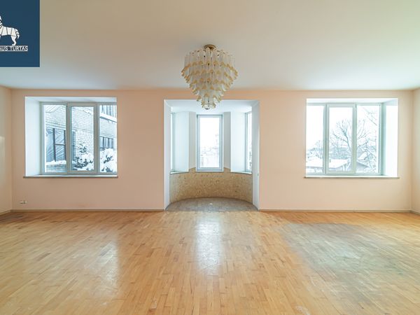 Vilniaus r. sav., Dvarykščiai