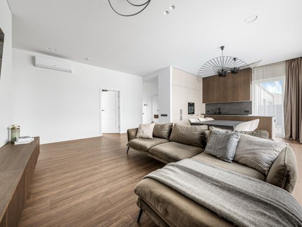 Trakų r. sav., Dobrovolė