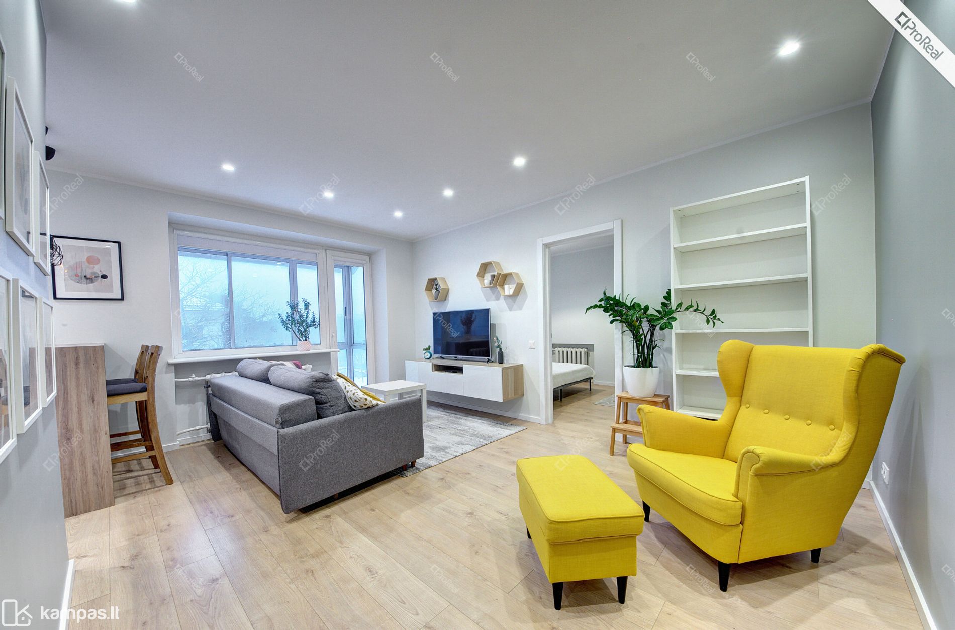 Main Image Vilnius, Lazdynėliai, Lazdynų g.